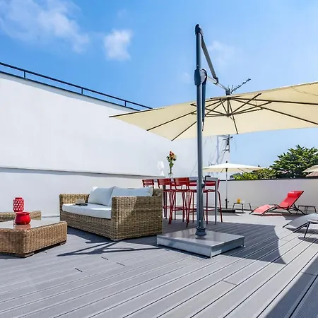 Splendide 2 Chambres, Rooftop, Parking Et Vue Mer A Lägenhet *